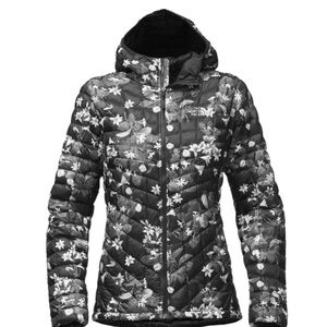 The North Face Women's Black Floral Puffer Jacket